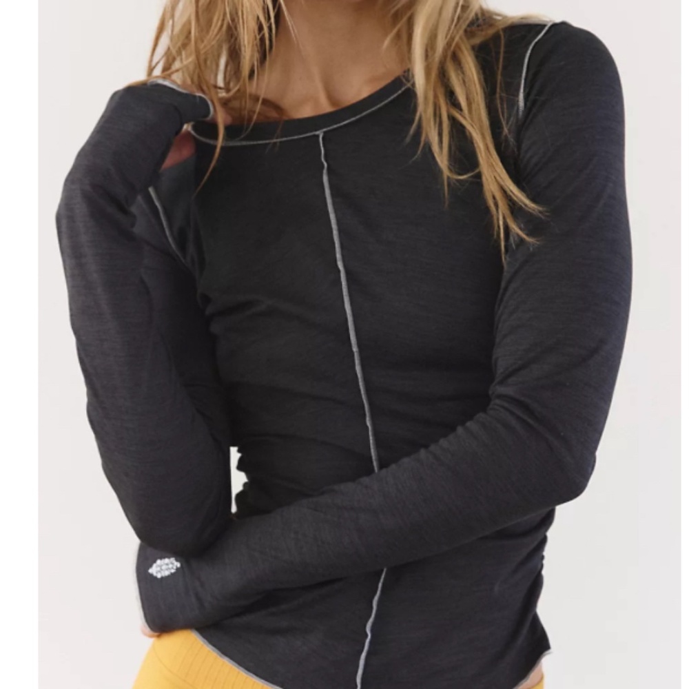 Free People Movement Long sleeve - NWT